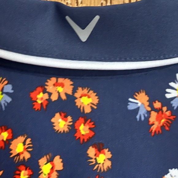 Callaway Blue Indigo Multi Floral Print Golf Shirt Sun Protection Fabric Sz- XL - Picture 8 of 9
